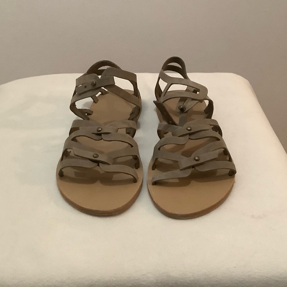 Valia Gabriel sandals - Picture 1 of 6